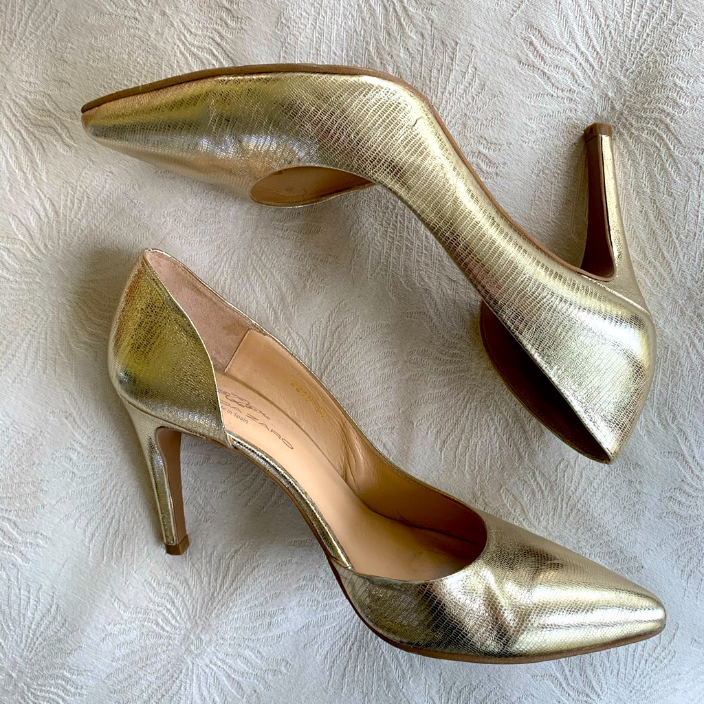 Brenda Zaro Pumps